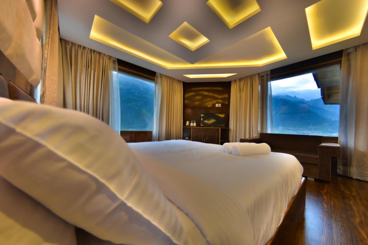 Hotel Village Walk โซนามาร์ก ภายนอก รูปภาพ